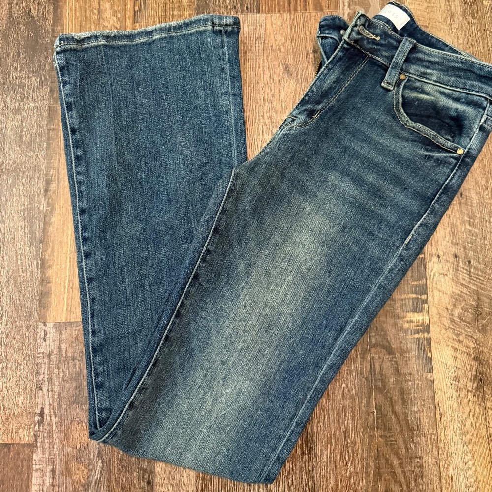 NEVER WORN PETRA153 BootCut High Rise Jean